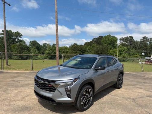 Sterling Gray Metallic 2026 Chevrolet Trax FWD 2RS
