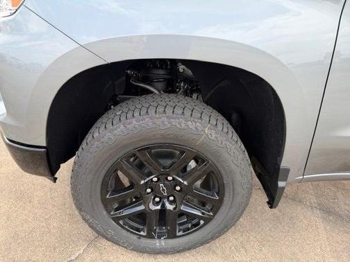 Sterling Gray Metallic 2026 Chevrolet Silverado 1500 LT Trail Boss
