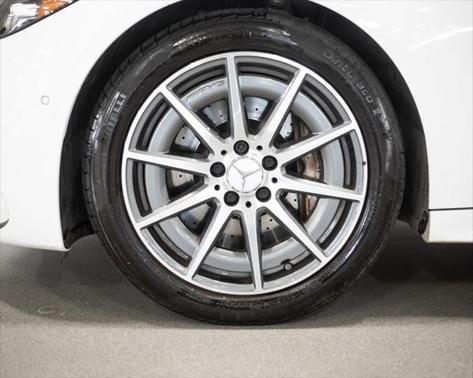 2023 Mercedes-Benz AMG C 43 4MATIC