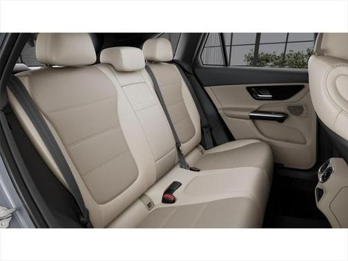 2025 Mercedes-Benz GLC 350e Base
