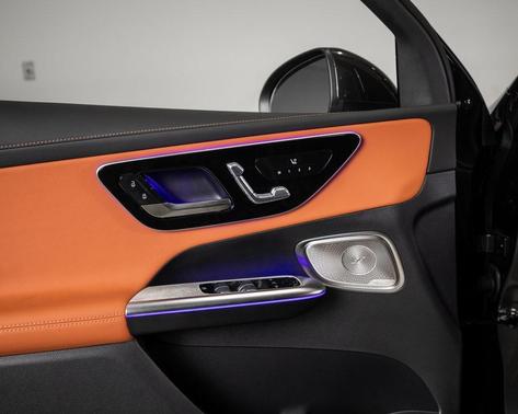 2025 Mercedes-Benz GLC 350e Base