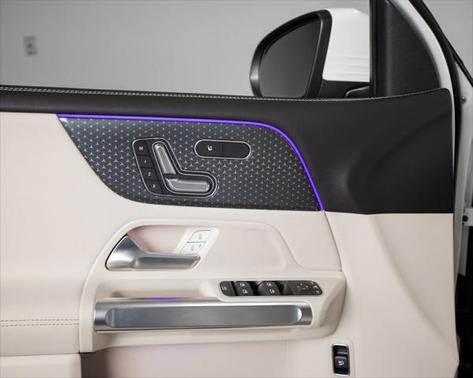 2025 Mercedes-Benz GLB 250 4MATIC