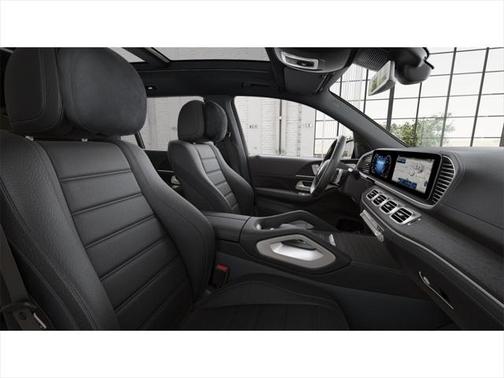 2025 Mercedes-Benz GLS 450 4MATIC