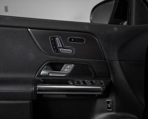 2021 Mercedes-Benz GLA 250 Base 4MATIC