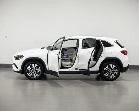 2025 Mercedes-Benz GLA 250 4MATIC