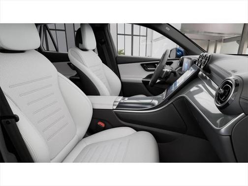 2025 Mercedes-Benz GLC 350e Base