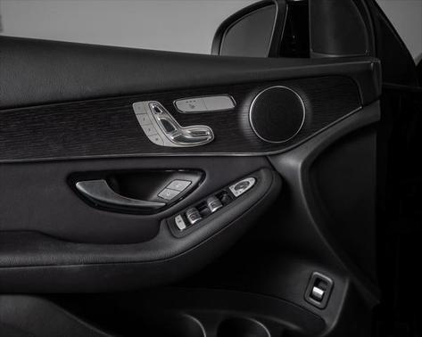2021 Mercedes-Benz GLC 300 4MATIC