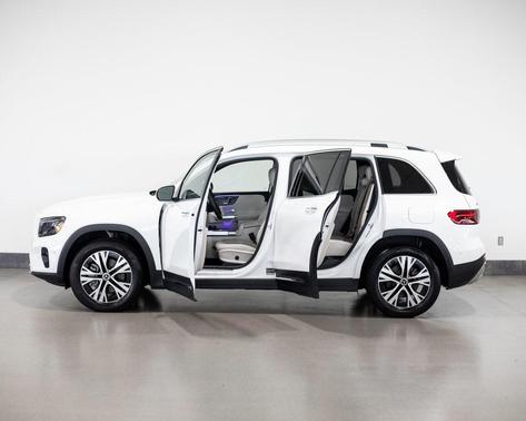 2025 Mercedes-Benz GLB 250 4MATIC