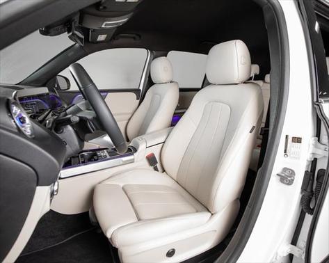 2025 Mercedes-Benz GLB 250 4MATIC