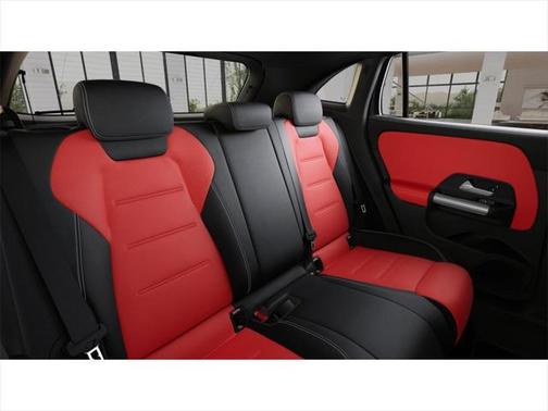 2025 Mercedes-Benz GLA 250 4MATIC