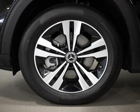 2025 Mercedes-Benz GLB 250 4MATIC