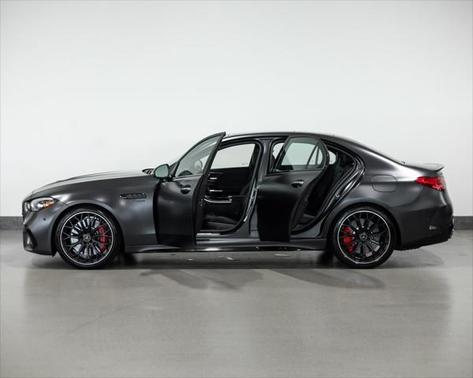 2024 Mercedes-Benz AMG C 63 S E Performance