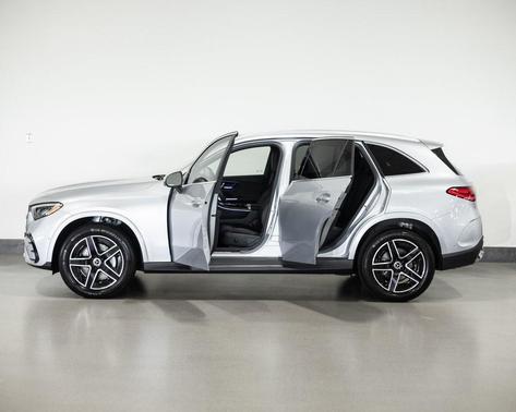 2025 Mercedes-Benz GLC 300 4MATIC