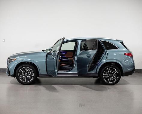 2025 Mercedes-Benz GLC 300 4MATIC