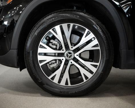 Black 2026 Mercedes-Benz GLA 250 4MATIC