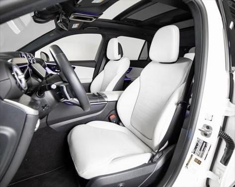 2025 Mercedes-Benz GLC 350e Base