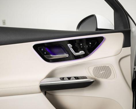 Polar White 2026 Mercedes-Benz GLC 300 4MATIC