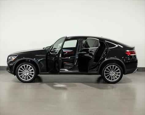 2022 Mercedes-Benz GLC 300 4MATIC Coupe