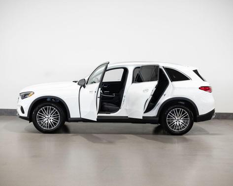 White / Black 2026 Mercedes-Benz GLC 300 4MATIC