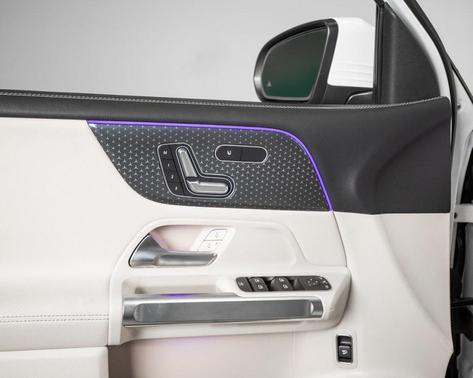 2025 Mercedes-Benz GLB 250 4MATIC