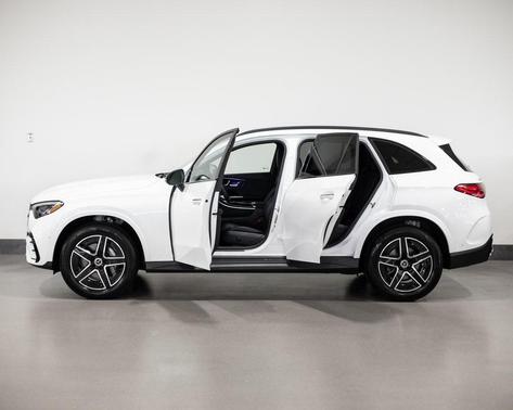 2025 Mercedes-Benz GLC 300 4MATIC