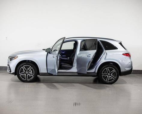 2025 Mercedes-Benz GLC 300 4MATIC