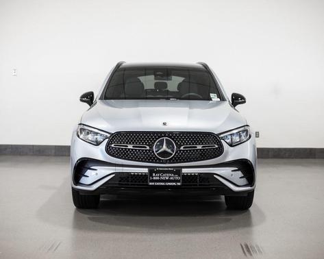 2025 Mercedes-Benz GLC 300 4MATIC