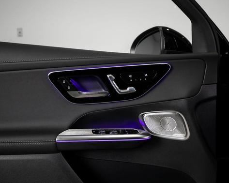 Black 2025 Mercedes-Benz GLC 300 4MATIC