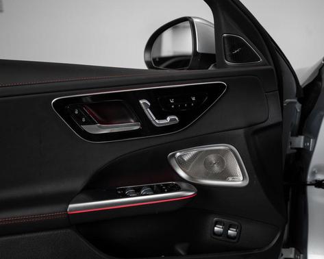 2024 Mercedes-Benz AMG C 63 S E Performance