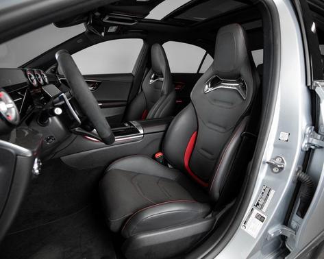 2024 Mercedes-Benz AMG C 63 S E Performance