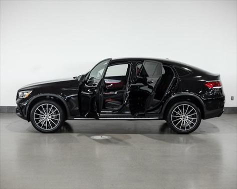 2022 Mercedes-Benz GLC 300 4MATIC Coupe