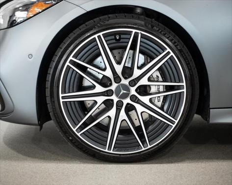 2023 Mercedes-Benz AMG C 43 4MATIC