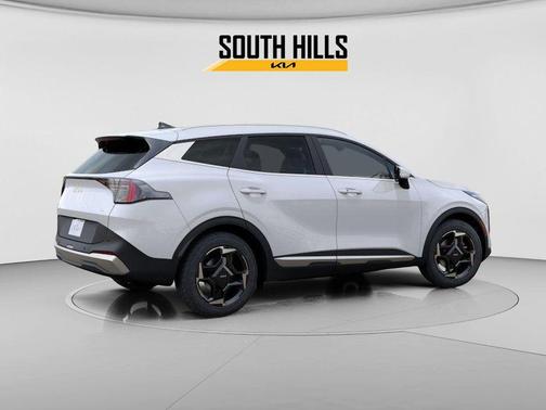 Snow White Pearl 2026 Kia Sportage Hybrid EX