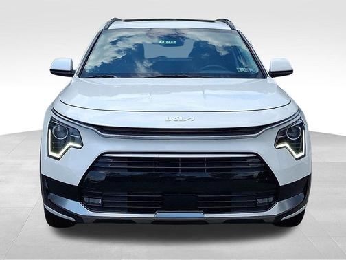 2025 Kia Niro EX Touring