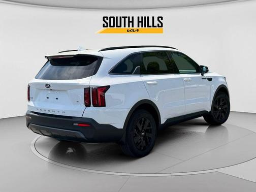 Glacial White Pearl 2021 Kia Sorento S