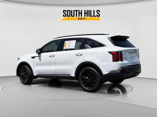 Glacial White Pearl 2021 Kia Sorento S