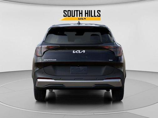 Ebony Black 2026 Kia Sportage LX