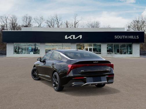 Aurora Black Pearl 2026 Kia K5 GT-Line