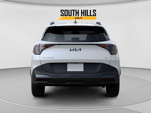 Snow White Pearl 2026 Kia Sportage Hybrid X-Line