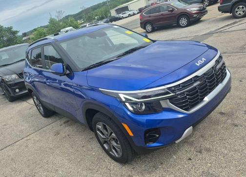 Neptune Blue 2024 Kia Seltos S