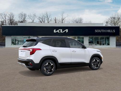 Clear White / Black Roof 2026 Kia Seltos S