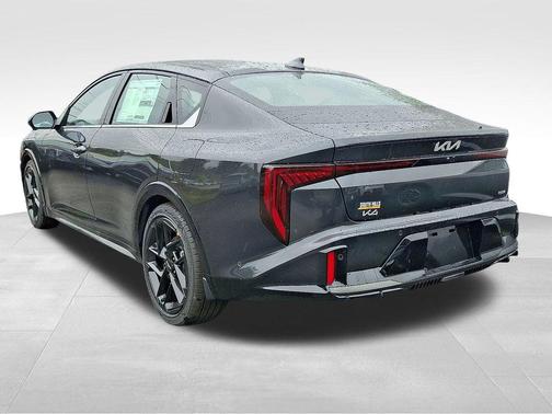 2025 Kia K4 GT-Line Turbo