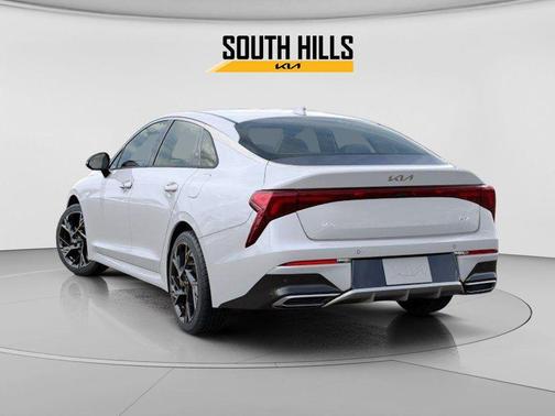 Snow White Pearl 2026 Kia K5 GT-Line