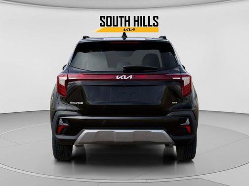 Fusion Orange 2026 Kia Seltos EX