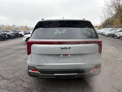 Ceramic Silver 2026 Kia Carnival Hybrid SX PRESTIGE