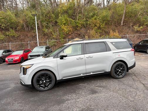 Ceramic Silver 2026 Kia Carnival Hybrid SX PRESTIGE