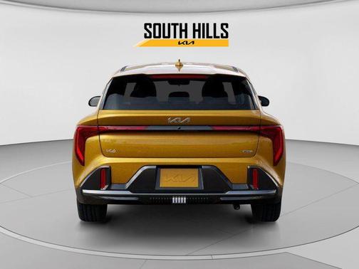 Sparkling 2026 Kia K4 GT-LINE