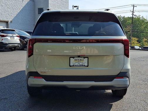 2026 Kia Carnival EX