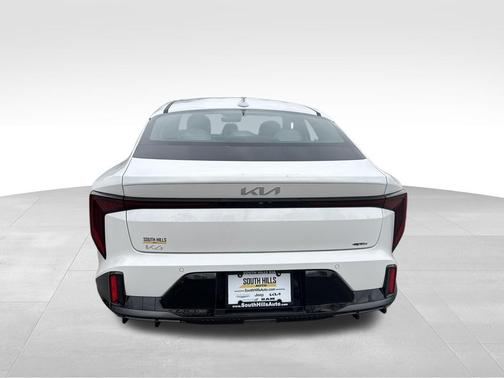 2025 Kia K4 GT-Line Turbo