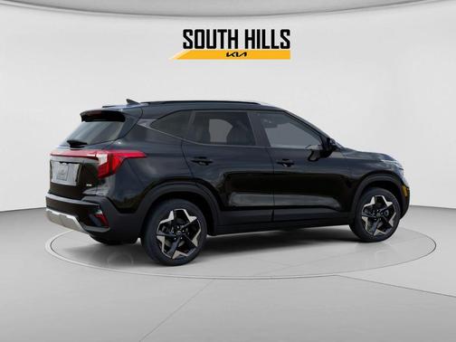 Fusion Orange 2026 Kia Seltos S